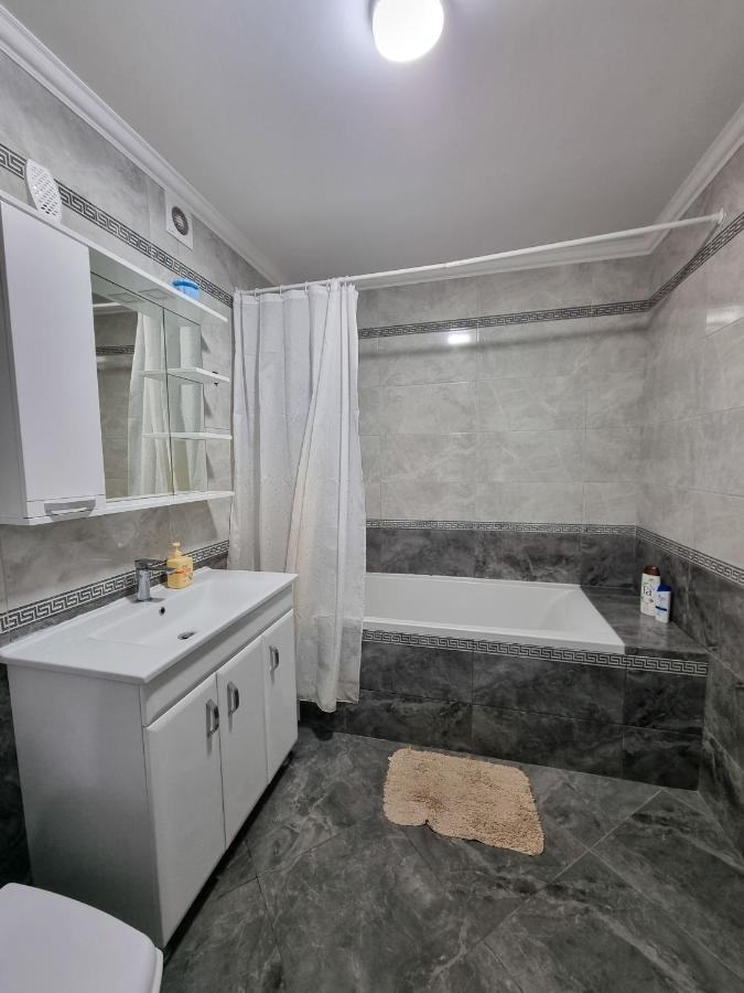 Aparthotel City Center Chişinău Eksteriør billede